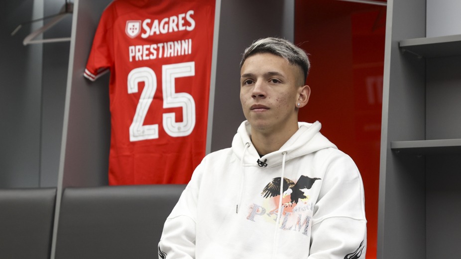 Aston Villa dan Tottenham Hotspur memantau Gianluca Prestianni, tetapi Benfica berencana memperpanjang kontrak winger Argentina tersebut.