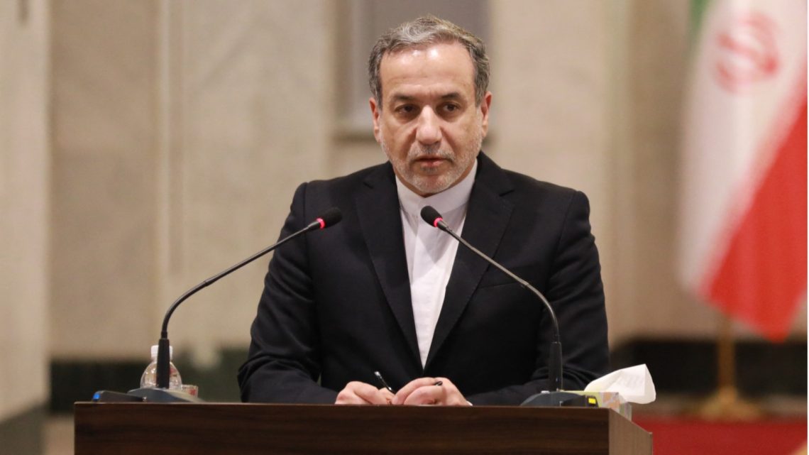 Menlu Iran Abbas Araghchi memperingatkan bahaya lingkungan akibat serangan AS-Israel terhadap fasilitas energi, termasuk risiko pencemaran udara, tanah, dan air.