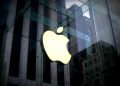 Pengiriman smartphone global turun 20% pada kuartal III 2026 akibat kelangkaan memori, sementara Samsung dan Apple memperbesar pangsa pasar.