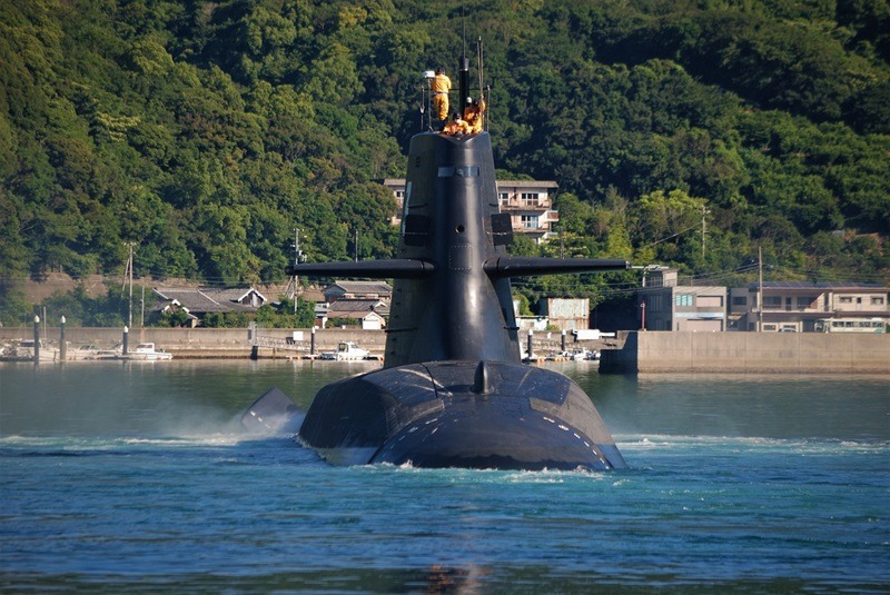 Jepang mengkaji kemungkinan memiliki kapal selam bertenaga nuklir di tengah meningkatnya aktivitas militer China dan pembaruan dokumen pertahanan.