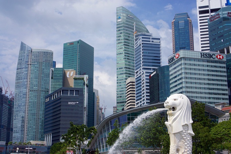 Singapura siap membantu Indonesia mengatasi karhutla dan dampak kabut asap, sekaligus mendorong kerja sama regional untuk melindungi kesehatan masyarakat.