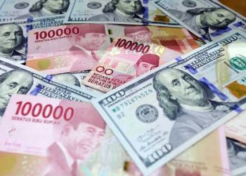 Rupiah dibuka melemah tipis ke Rp17.900 per dolar AS pada 15 Oktober 2026, di tengah kenaikan inflasi AS dan perhatian pasar terhadap kebijakan The Fed.
