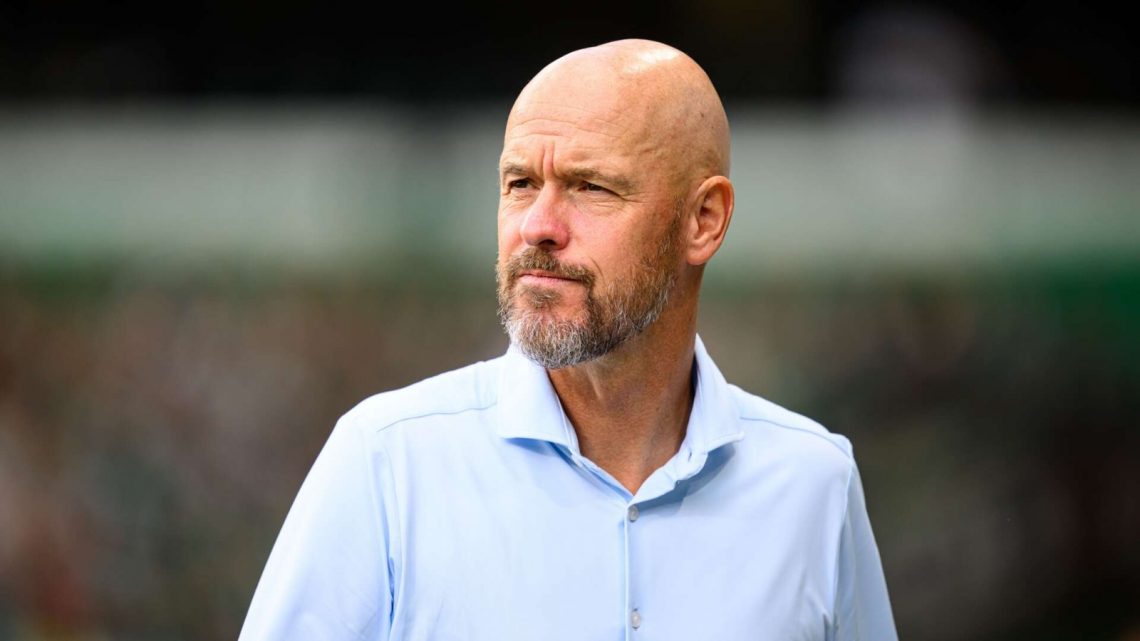 Erik ten Hag mengungkap konflik dengan Cristiano Ronaldo di Manchester United, mulai dari masalah kebugaran hingga sikap sang pemain saat latihan.