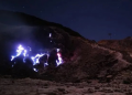 Bukan Lava, Ini Penyebab Blue Fire di Papandayan