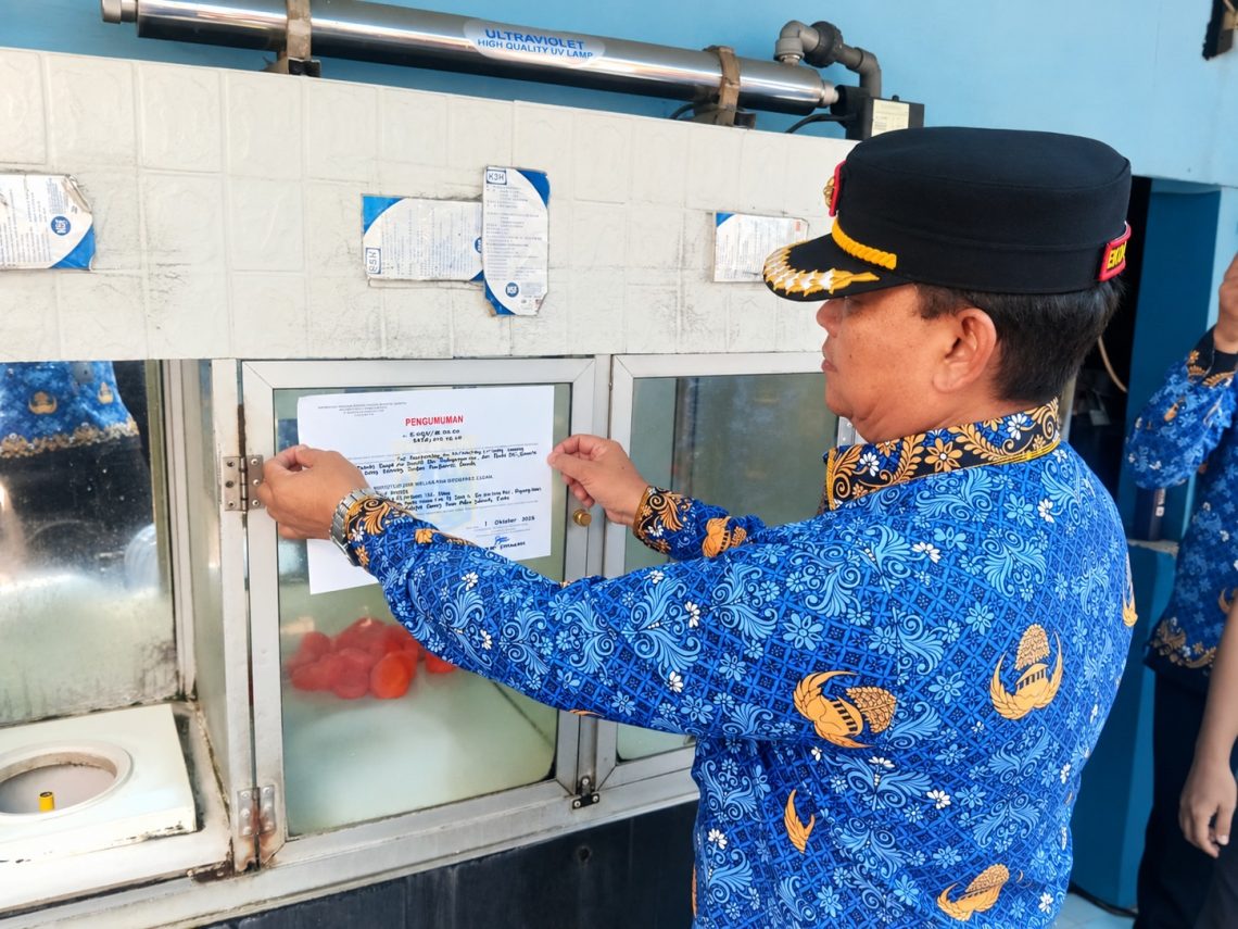 Satpol PP DKI Tutup 18 Depot Air Minum Isi Ulang