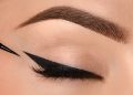 Tak Perlu Takut Gagal, Ini Tips Memakai Eyeliner bagi Pemula