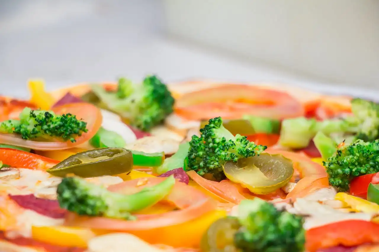 Losing Weight with a Vegetarian Diet: Your Roadmap to a Lighter, Brighter You (Without the Bland)