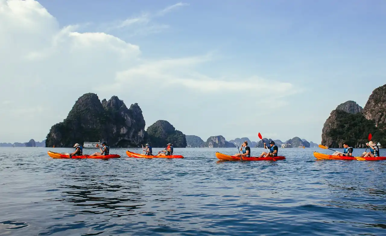 Budget Travel Tips to Hạ Long Bay: Enjoy the Beauty Without Breaking the Bank