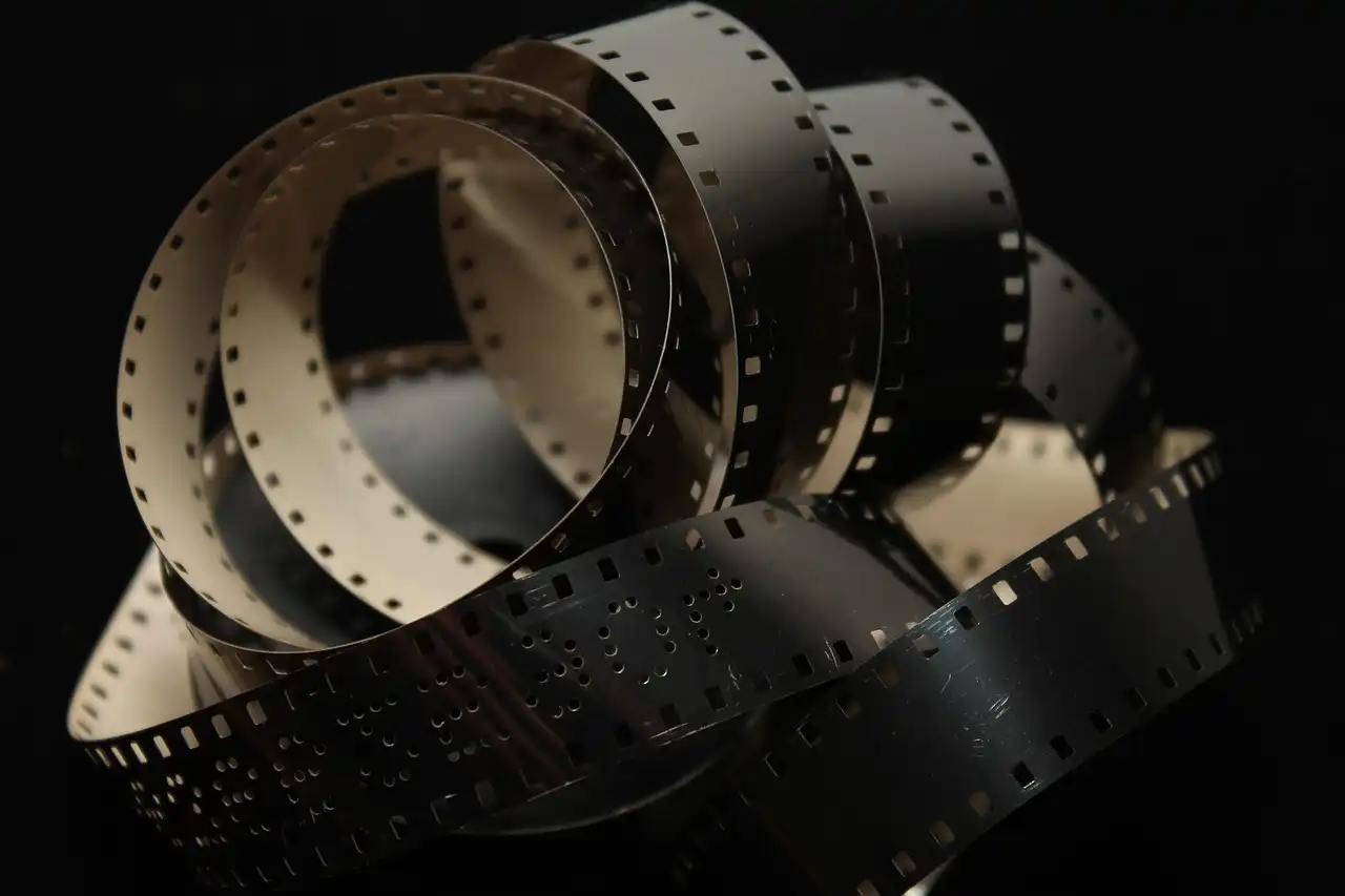 The Future of Cinema: Christopher Nolan's Legacy and Influence on the Next Generation of Directors