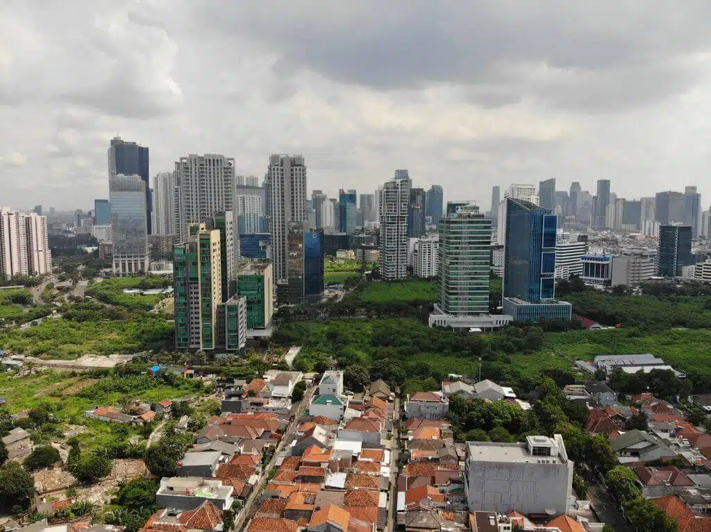 Real Estate Investment Opportunities in Indonesia: Why Now is the Perfect Time to Buy Property in Bali or Jakarta