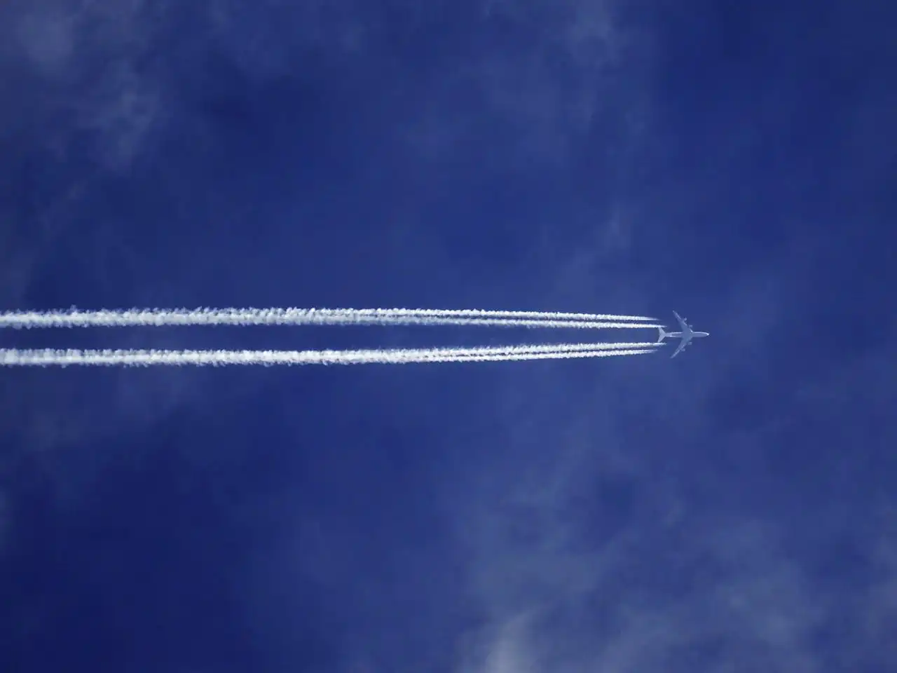 Beat Jet Lag: Your Essential Guide to Crushing Time Zones and Enjoying Every Minute