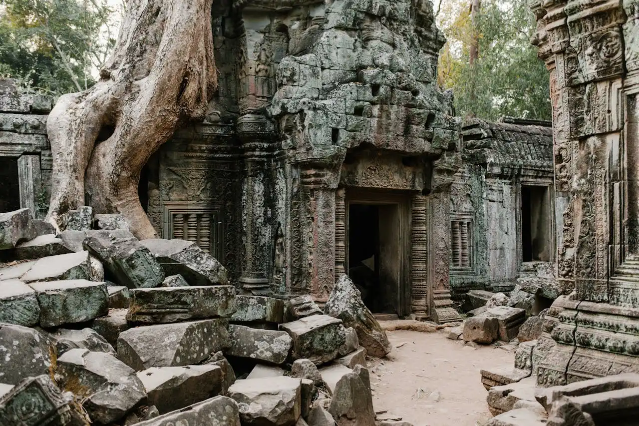 Diverse Cambodia: Understanding Khmer Culture, Traditions, and Society