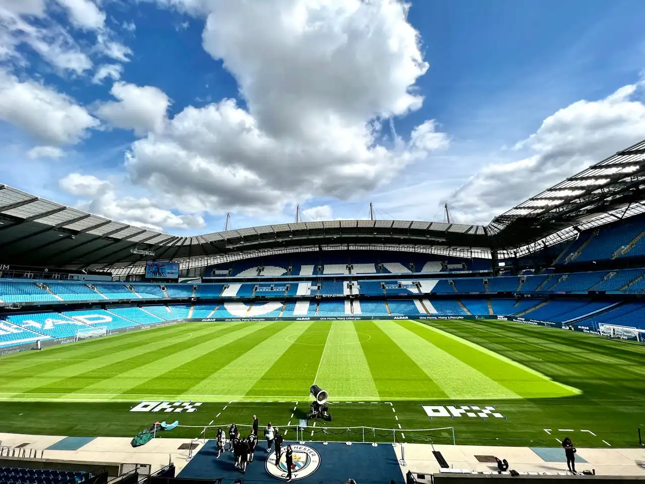 Etihad's Modern Heroes: Uncovering the Crucial Roles of Sergio Agüero and Kevin De Bruyne in City's Dynasty