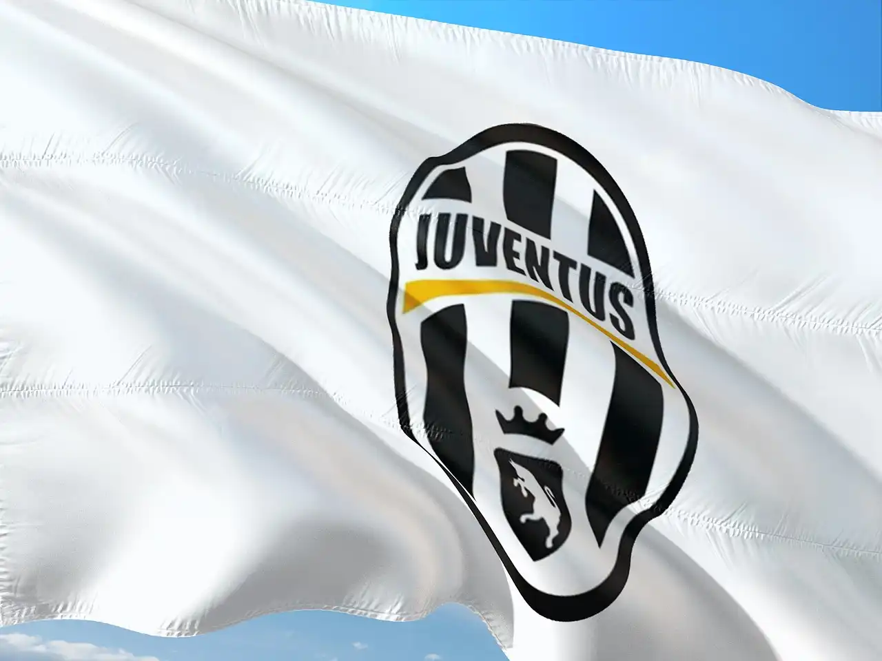 Heroes of All Time: From Michel Platini to Alessandro Del Piero, Legends at the Heart of Juventus