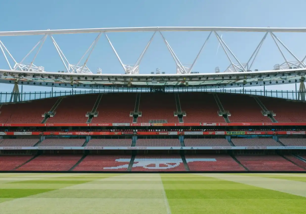 The Mystery Behind "The Invincibles": How Arsene Wenger Created an Unbeatable Team