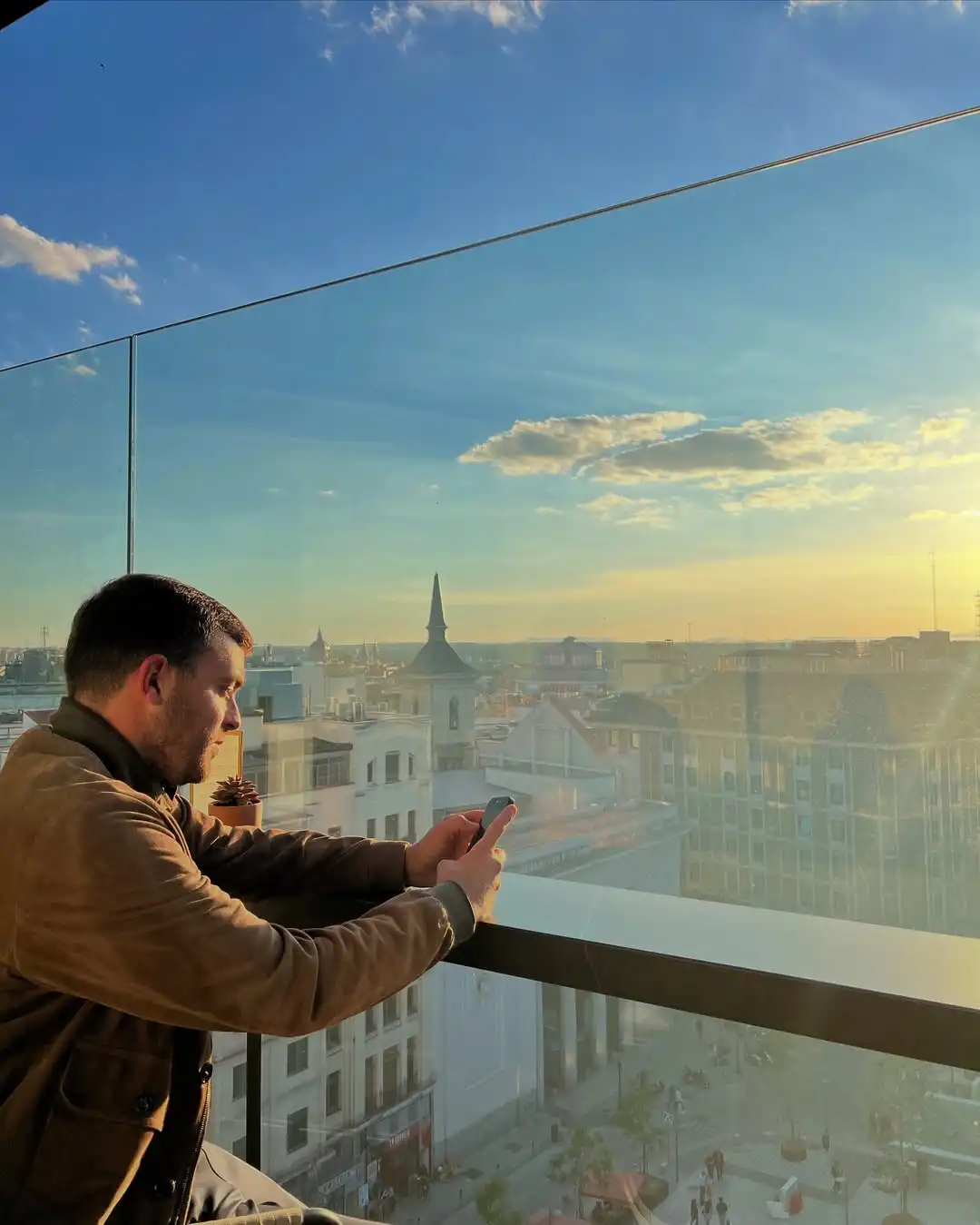 Get to Know Fabrizio Romano: The Man Behind the Most Anticipated News