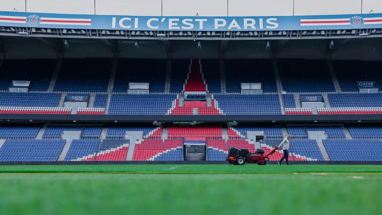 PSG Fan Culture: The Passion, Loyalty, and Challenges Behind the Virage Auteuil