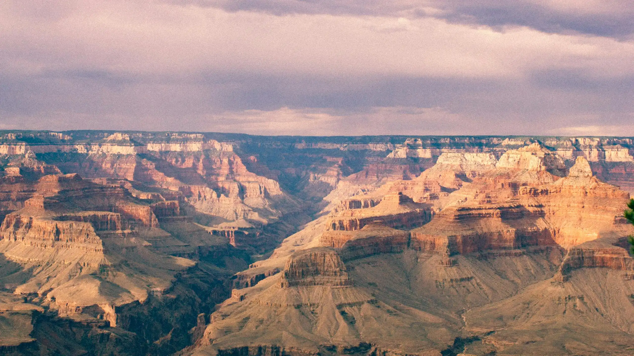 More Than Just a Place to Stay: Amenities and Activities at Grand Canyon Lodge