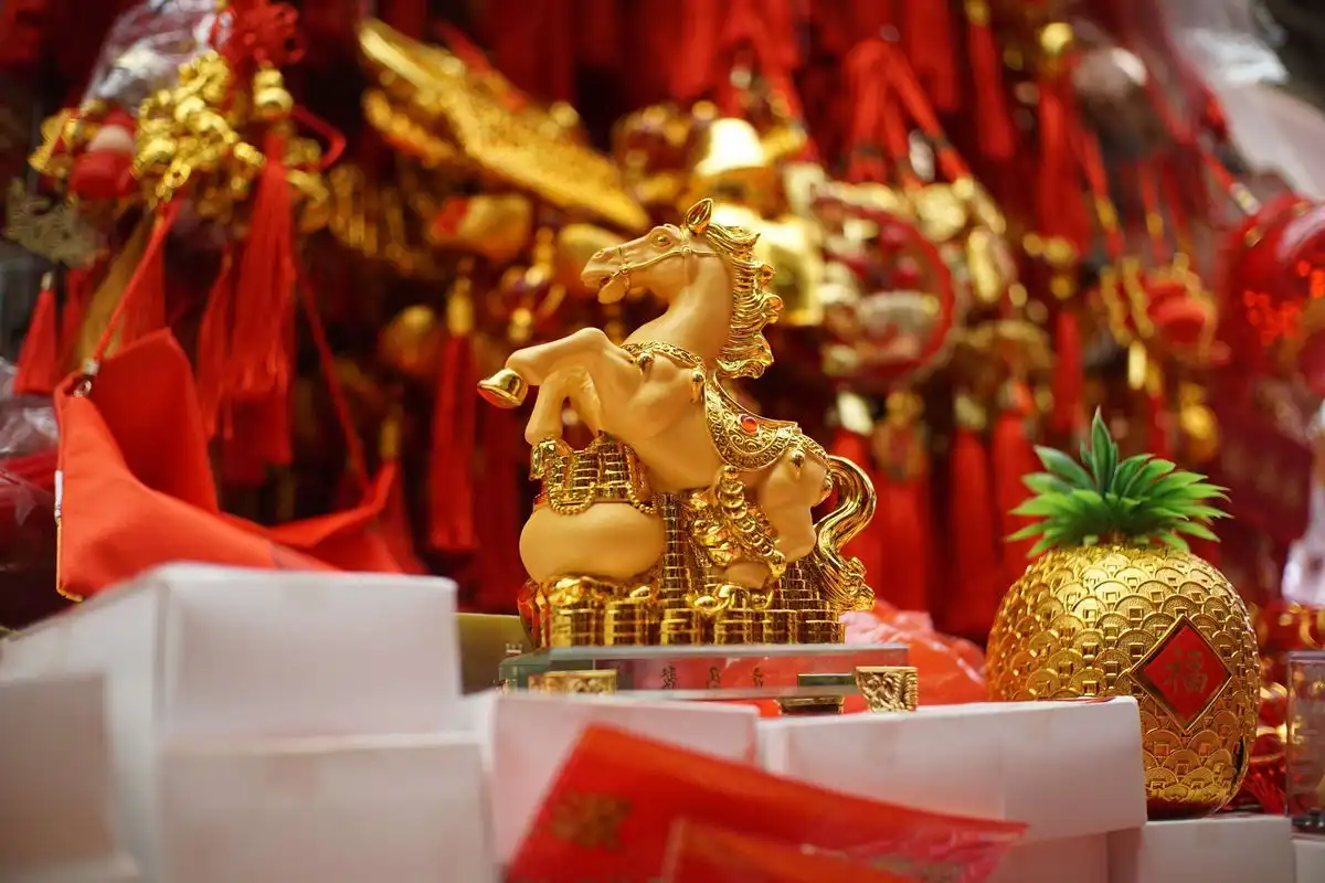 Panduan Lengkap Imlek 2026 Sejarah Tradisi dan Rahasia Makna Shio Kuda Api