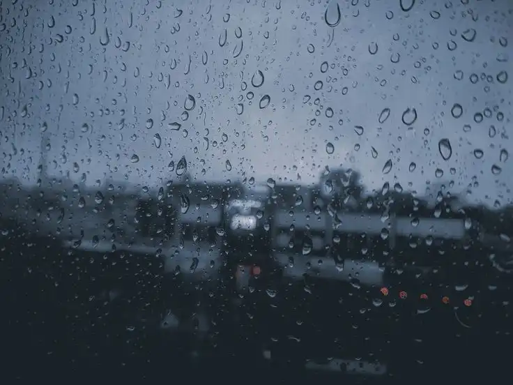 Siap-siap Basah! BMKG Ramalkan Hujan di Surabaya hingga Pesisir Jawa Timur