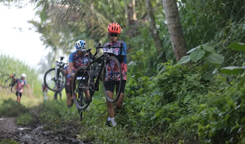 Taklukkan Rute 163 Km Malang Century Journey, Peserta Kagum Panorama Alam dan Tantangan Tanjakan