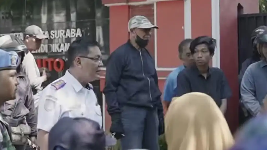 Gercep! Pemkot Surabaya Tindak Parkir Liar Usai Aduan Ojol