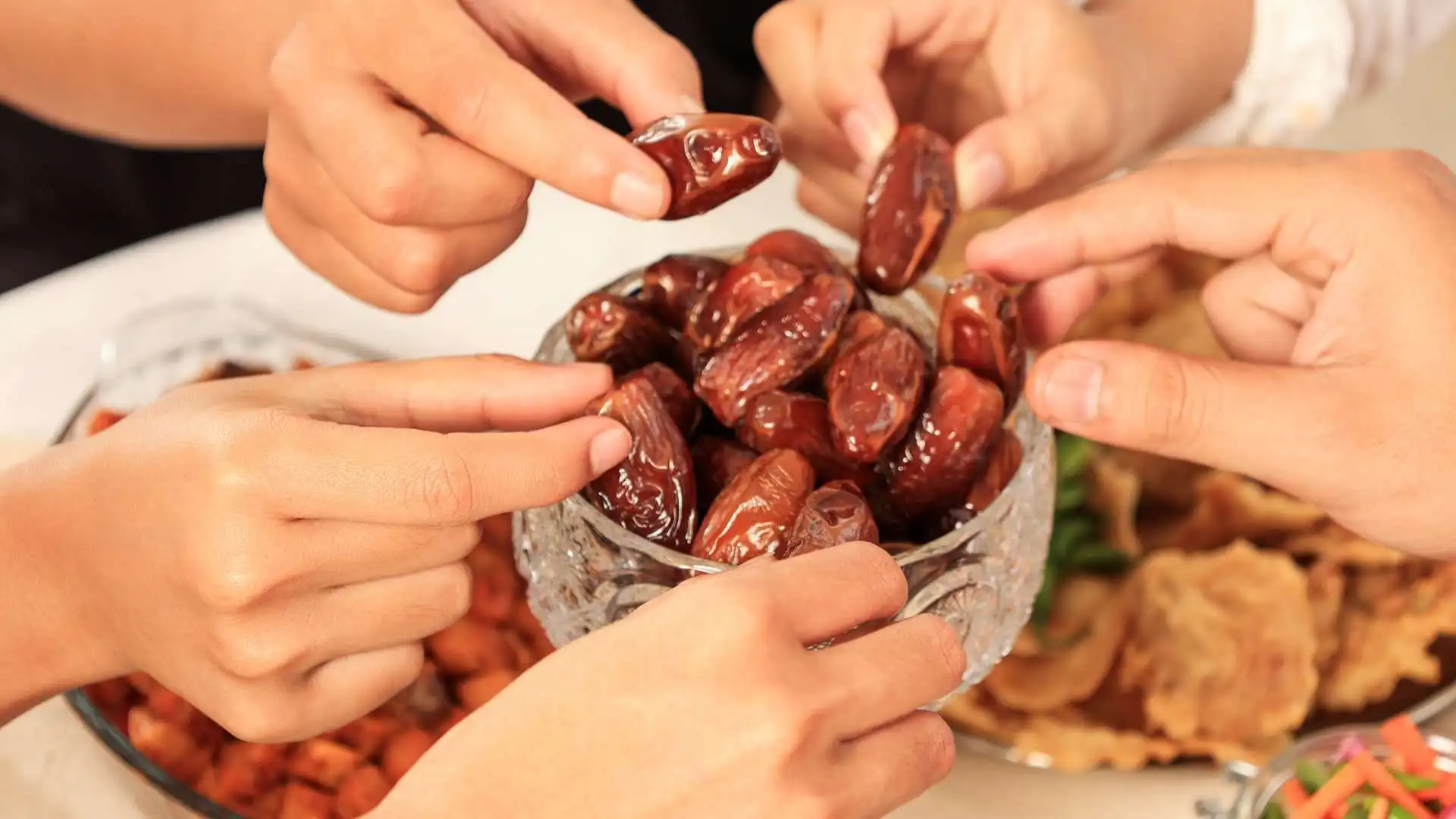 Rekomendasi Menu Sahur Sehat Sesuai Sunnah Nabi Bikin Kuat Seharian