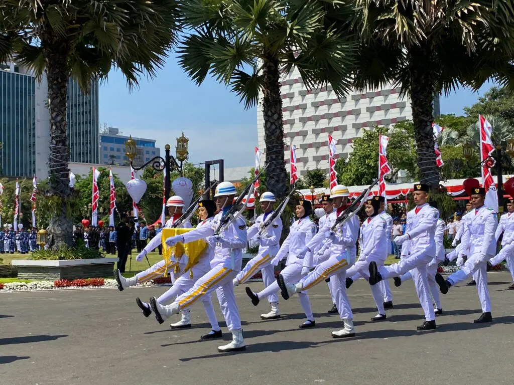 War Kuota Upacara di Balai Kota Surabaya: Antara Patriotisme dan Rebutan Kursi Layaknya Konser Coldplay