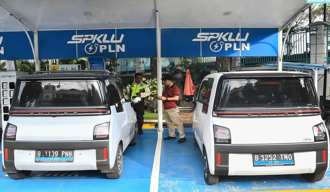 Kendaraan Listrik Murni sebagai Solusi Ganda Penyelamat Anggaran Negara dan Udara Indonesia