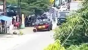 Viral! Mobil Taktis Brimob Polda Sulteng Dilempari Batu saat Gerebek Bandar Narkoba di Palu