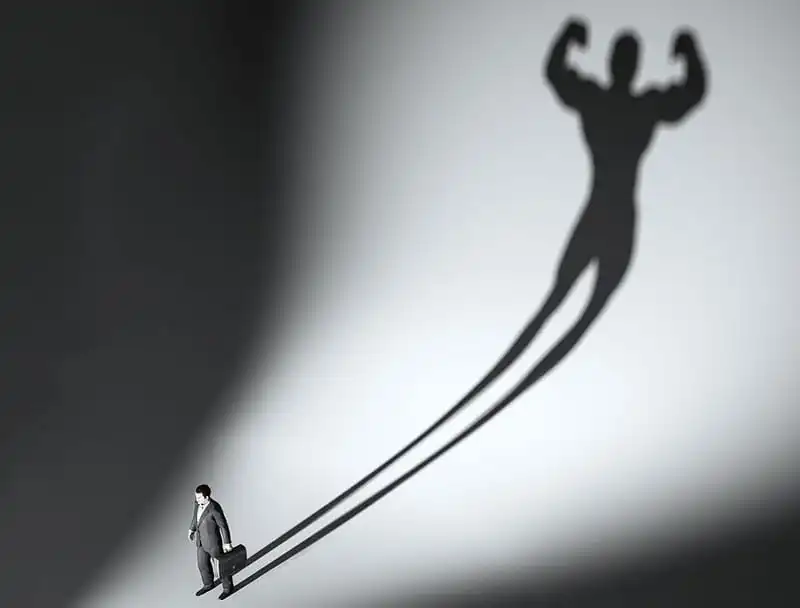 Mengenal Shadow Motivation: Bahaya Jadikan Luka Masa Lalu Sebagai Motivasi Sukses