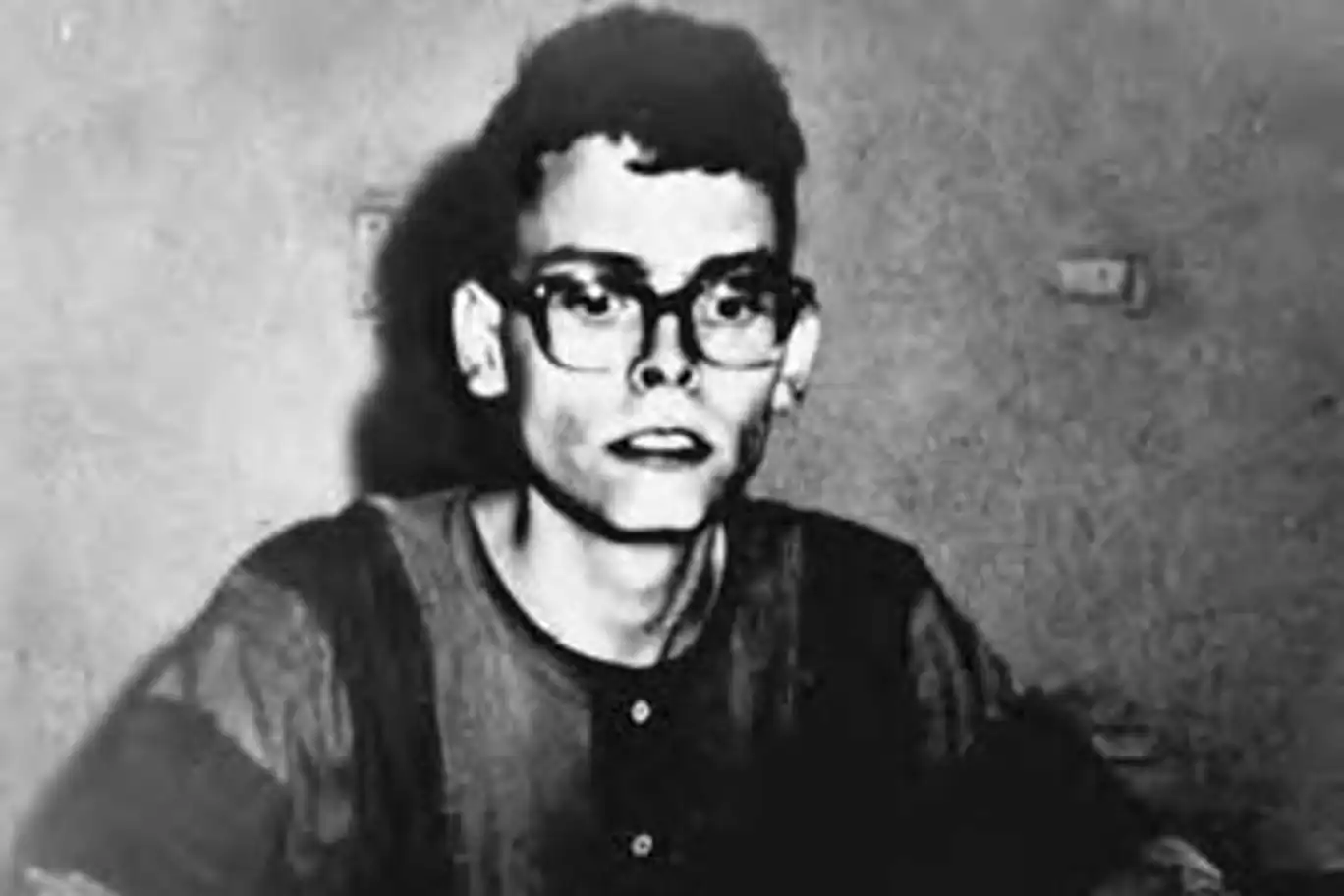 Douglas Hegdahl: Pahlawan Perang yang Menipu Musuh dengan Pura-Pura Bodoh