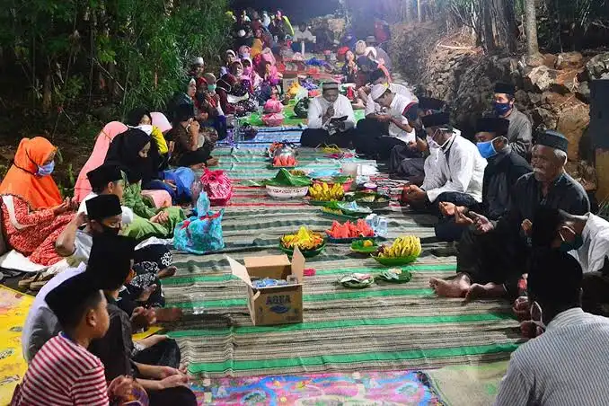 Mengenal Malam Tirakatan, Tradisi Sakral Perayaan 17 Agustus