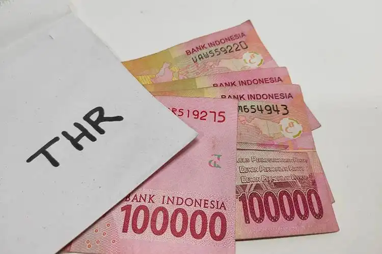 Berapa Nominal Ideal Angpau Lebaran?