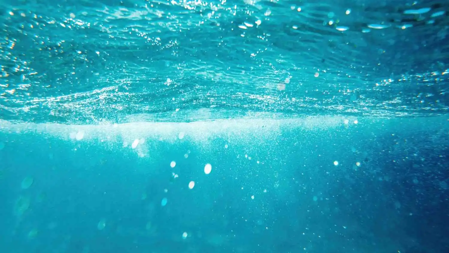 Mengenal Undertow, Arus Bawah yang Sering Menjatuhkan Wisatawan di Bibir Pantai