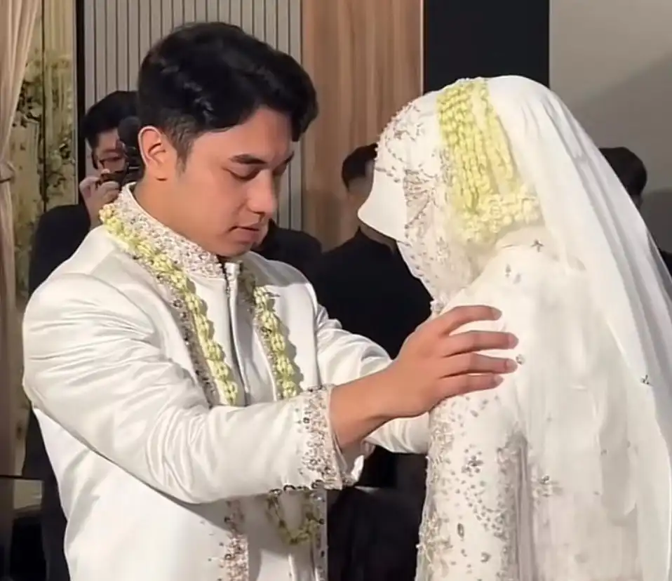 Fiki Naki Resmi Menikah dengan Tinandrose, Akad Sederhana Jadi Sorotan Warganet
