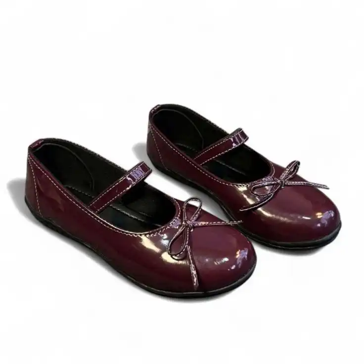 Bongkar Sejarah Flat Shoes: Lebih Seru dari Drakor!