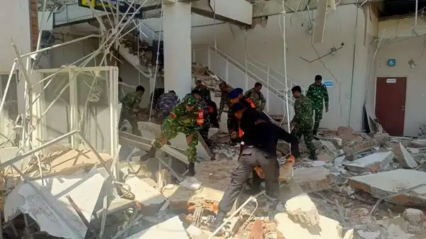 Ketika Lantai NTT Bergetar: Cerita Gempa dan Dampak Sosial