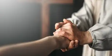 Lebaran Tiba, Saatnya Berdamai dengan Masa Lalu yang Belum Usai