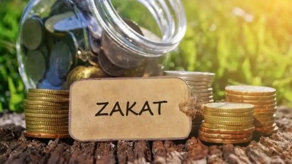 Siapa yang Berhak Terima Zakat? Yuk Kenali 8 Golongan Ini!