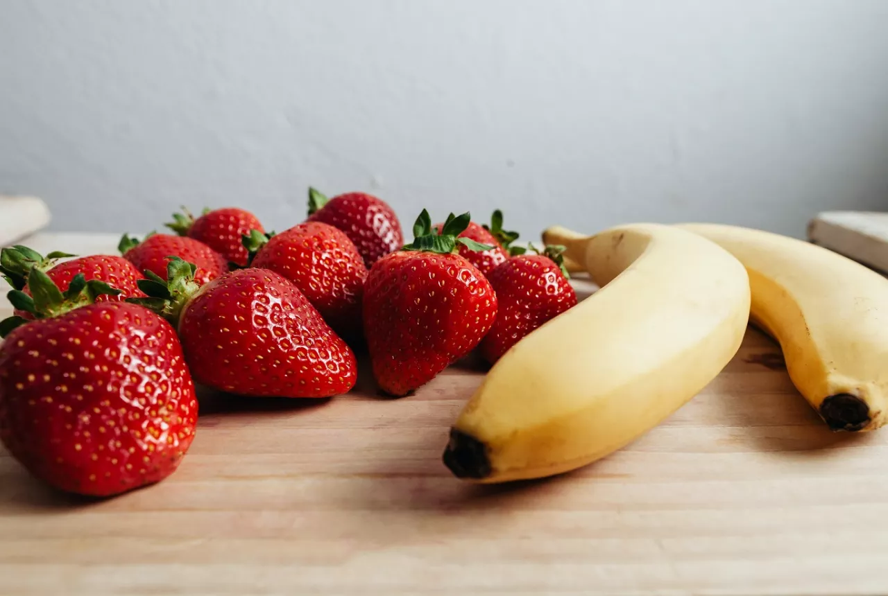 Pisang Adalah Berry, Stroberi Bukan. Kok Bisa?