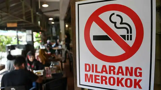 Fakta Medis 15 Menit di Kawasan Tanpa Rokok Mampu Bersihkan Paru Paru