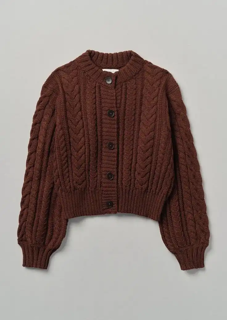 Lebih Bermakna: Rajut Swetermu, Ceritakan Kisahmu.