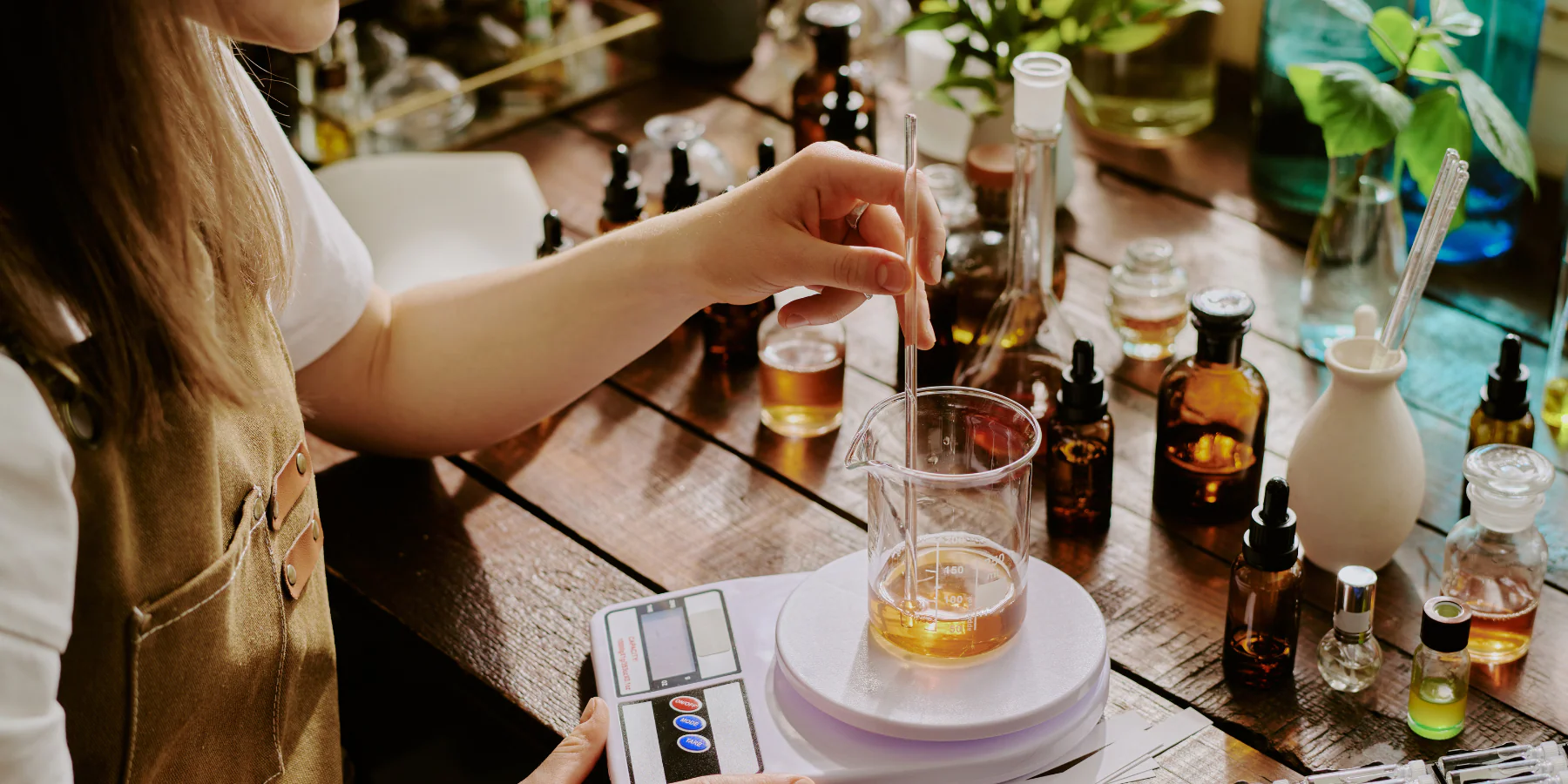 Bukan Sekadar Wangi, Parfum Kini Jadi Identitas Diri 