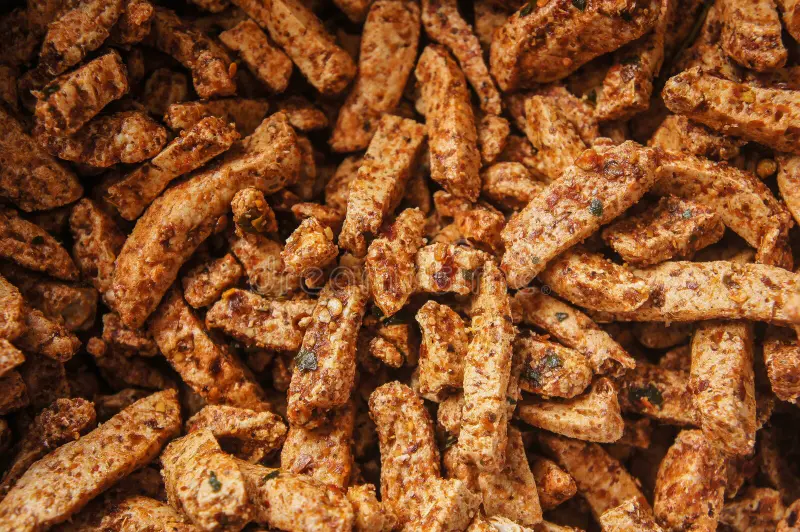 Jangan Cuma Basreng! Yuk, Absen Harta Karun Perkerupukan dari Emping Sampai Jengkol