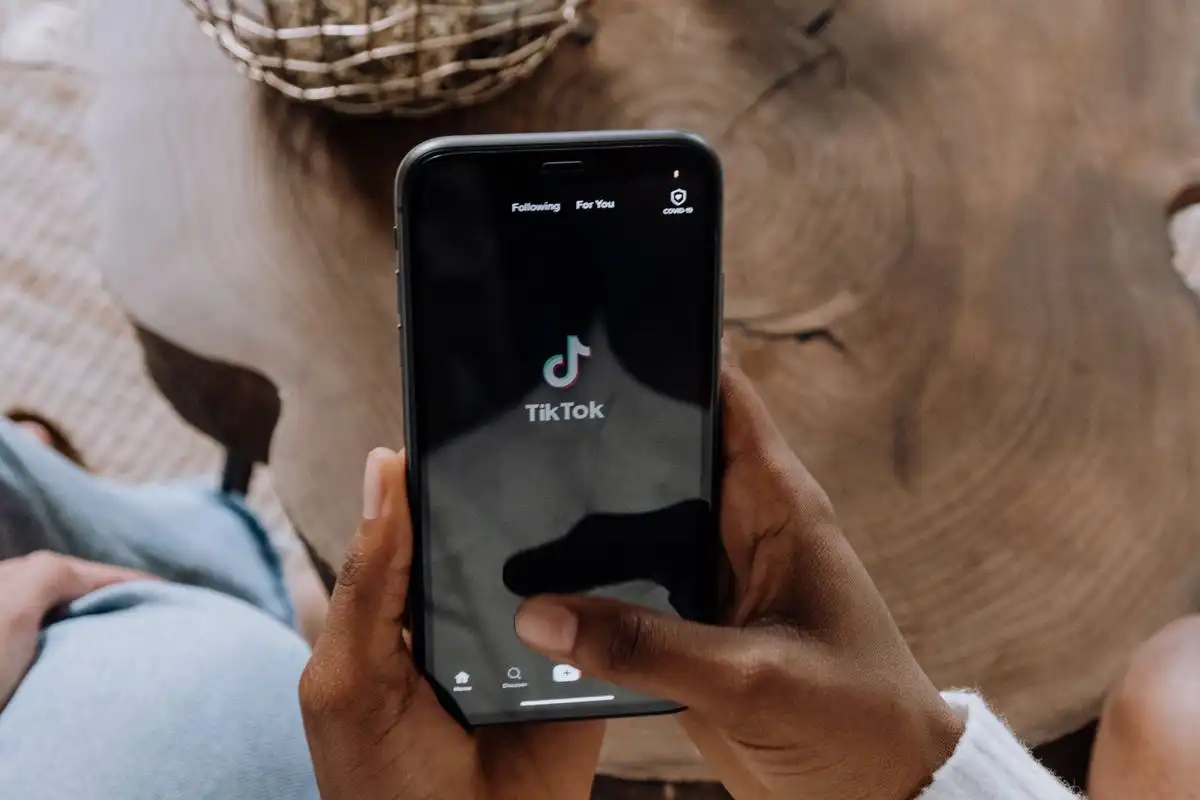 Penyebab Kamu Susah Berhenti Scroll TikTok dan Cara Mengatasinya