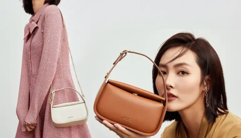Tren Dompet, Pouch dan Tas Mini: Solusi Praktis Tanpa Ransel Berat