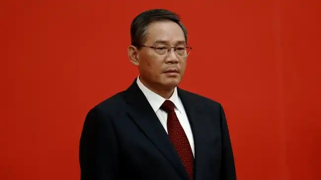 PM Li Qiang Bikin Panas Davos: Apa Pesan China?