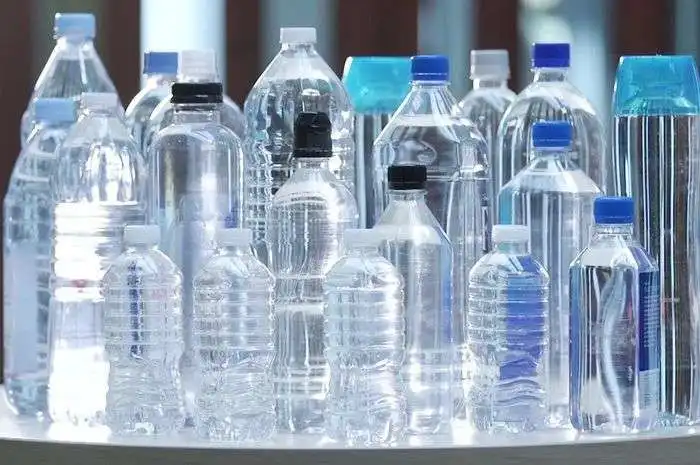Cerita Berkembangnya Air Mineral Kemasan di Indonesia: Dulu Jadi Lelucon Kini Jadi Kebutuhan