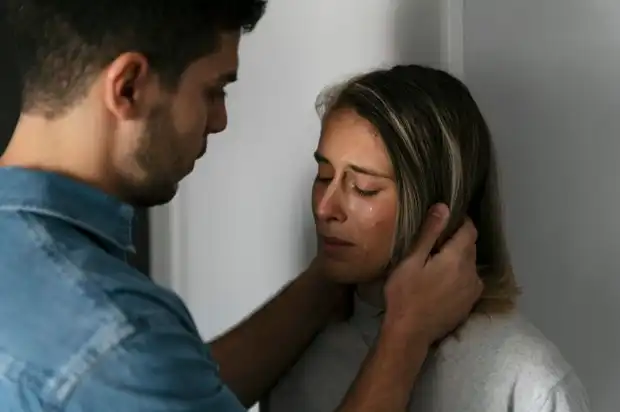 Tips Tetap Tenang Saat Menghadapi Pasangan yang Sedang Bad Mood